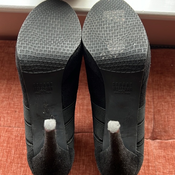 AUTHENTIC STUART WEITZMAN SUEDE HEELED BOOTIE Size 7M - Picture 6 of 8